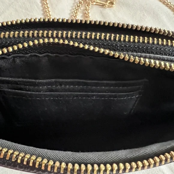 Coach Crossbody Pouch with Gold Chain  Black Leather Bag - Picture 10 of 12